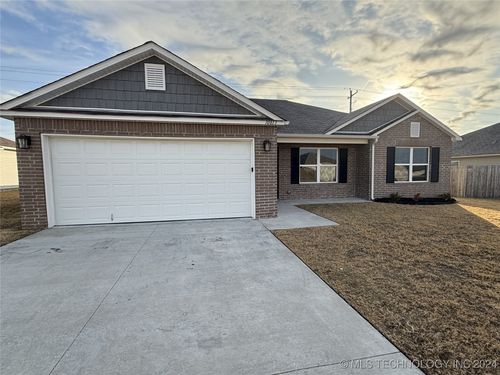 10813 N 101st Eastcourt, Owasso, OK, 74055 | Card Image