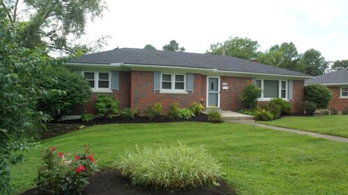 402 Mohawk Trl, Frankfort, KY, 40601-1720 | Card Image