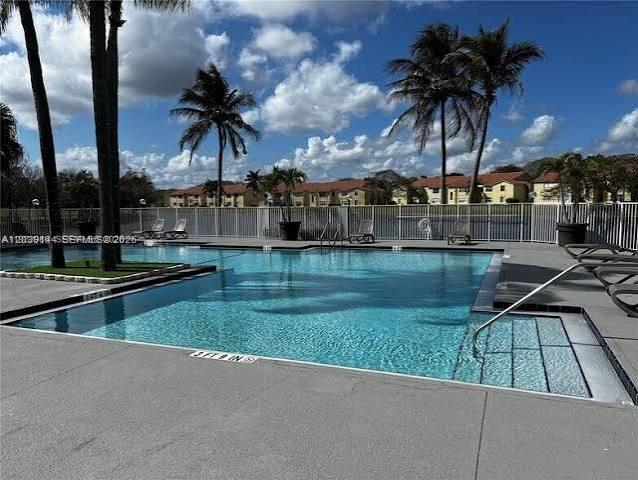 Residential in Sunrise 3