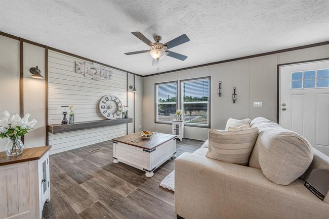 2747 Old Masonic Rd, House other with 3 bedrooms, 2 bathrooms and 2 parking in Brenham TX | Image 7