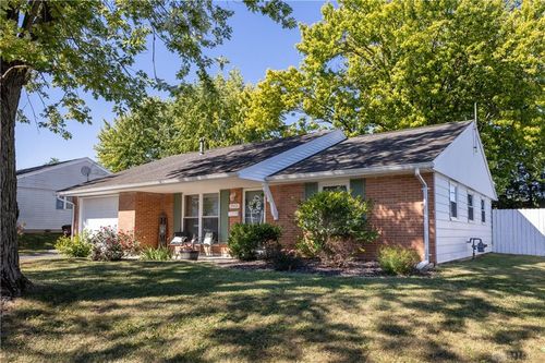 3915 Sparkhill Dr, Enon, OH, 45323-1437 | Card Image