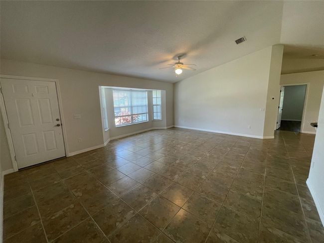 2443 Lake View Blvd, House other with 3 bedrooms, 2 bathrooms and null parking in PORT CHARLOTTE FL | Image 5