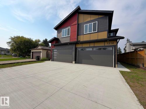 1314 35 St Nw, Edmonton, AB, T6L3E8 | Card Image