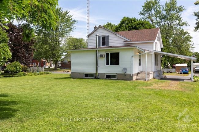 66 Augusta St, House other with 3 bedrooms, 2 bathrooms and 2 parking in South Dundas ON | Image 20