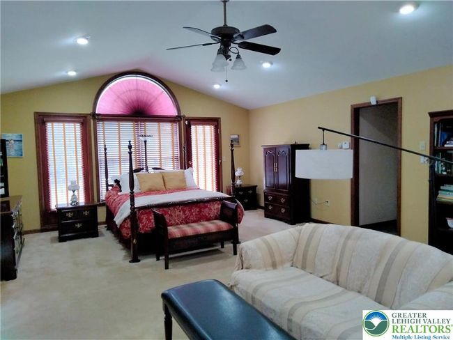 3956 Blacksmith Rd, House other with 3 bedrooms, 3 bathrooms and null parking in New Tripoli PA | Image 16