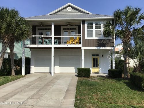 1607 Pinfish Ln, Carolina Beach, NC, 28428-5620 | Card Image