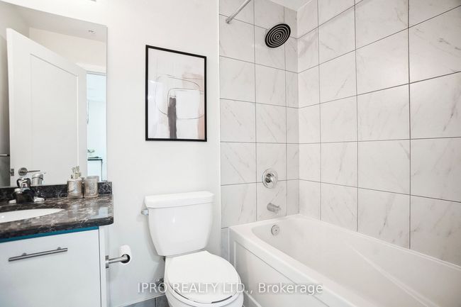 903 - 16 Concord Pl, Condo with 2 bedrooms, 2 bathrooms and 2 parking in Grimsby ON | Image 27