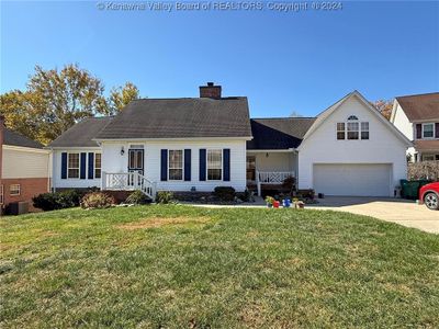 23 Meadowbrook Circle, House other with 3 bedrooms, 2 bathrooms and null parking in Hurricane WV | Image 1