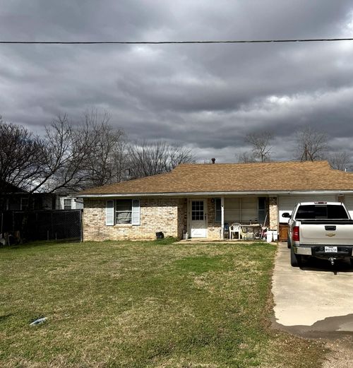 106 N 7th St E, Dawson, TX, 76639-3043 | Card Image