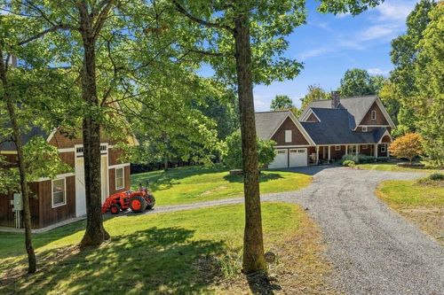 114 C L Lane, Swanzey, NH, 03446 | Card Image