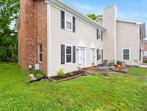apt-e-290 Donna Dr, Hendersonville, TN, 37075-4176 | Card Image