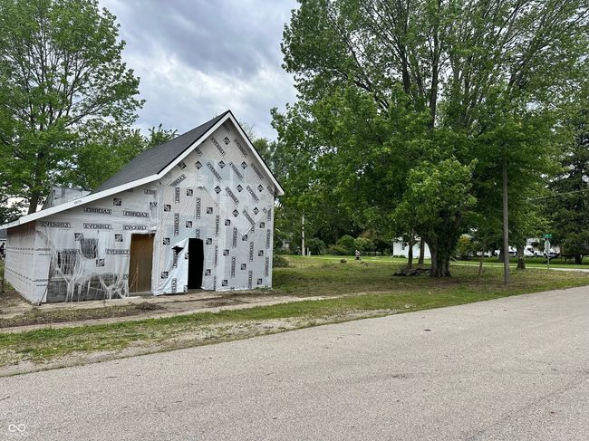 view of front | Image 4