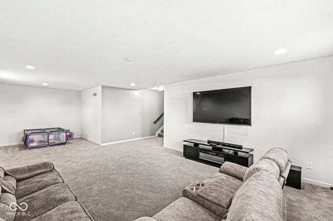 12894 Corydon Dr, House other with 4 bedrooms, 4 bathrooms and null parking in Fishers IN | Image 43