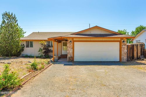 12 S Patterson Pl, Sparks, NV, 89436-6620 | Card Image