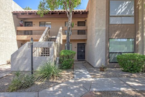 235-8651 E Royal Palm Rd, Scottsdale, AZ, 85258-4314 | Card Image