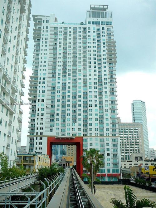 apt-310-133 Ne 2nd Ave, Miami, FL, 33132-2906 | Card Image