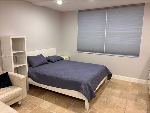 1-2780 Ne 183rd St, Aventura, FL, 33160 | Card Image