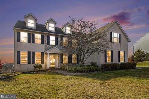 208 Keely Ln, SCHWENKSVILLE, PA, 19473-2838 | Card Image