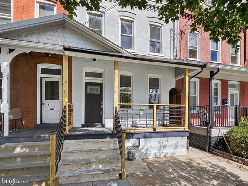 813 Columbia Ave, LANCASTER, PA, 17603-3224 | Card Image