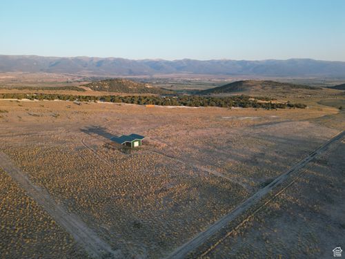 39 W 39.5748989, -111.5097492 N, Mt Pleasant, UT, 84647 | Card Image