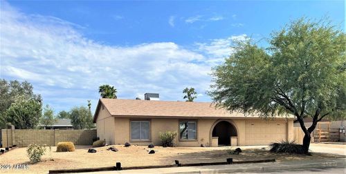 4012 E Nisbet Rd, Phoenix, AZ, 85032-4716 | Card Image