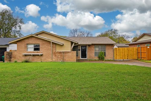 4020 Oleander Trl, Mesquite, TX, 75150-1904 | Card Image
