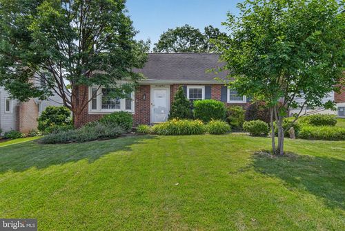 73 N Duke St, MILLERSVILLE, PA, 17551-1601 | Card Image