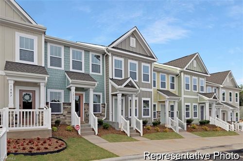 71-1718 Granby Heights Dr, Winston Salem, NC, 27103-5068 | Card Image