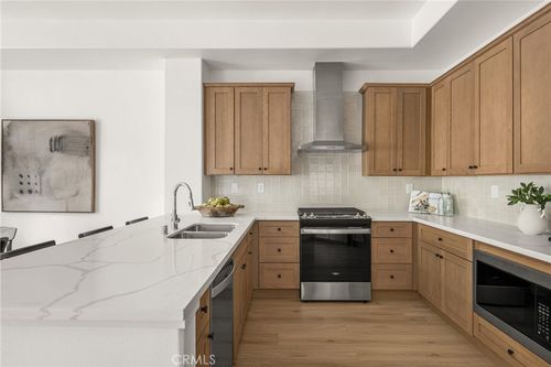 2495 Tequestra, Tustin, CA, 92782-1155 | Card Image