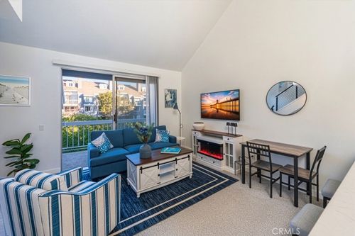 apt-305-20341 Bluffside Cir, Huntington Beach, CA, 92646-8587 | Card Image