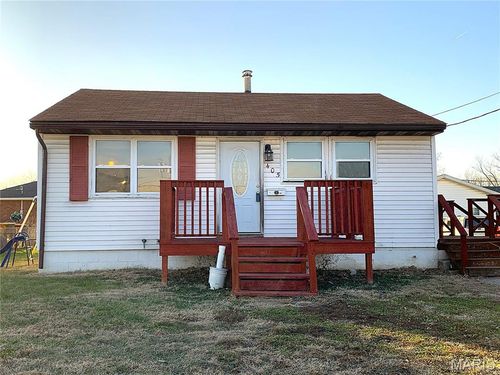 405 Niagara St, East Alton, IL, 62024-1036 | Card Image