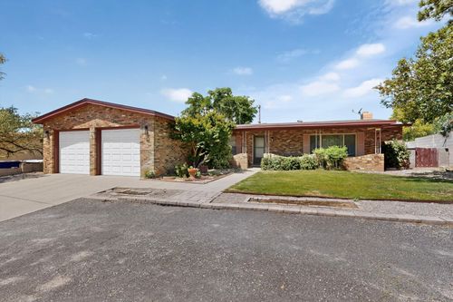 3709 Valerie Pl Ne, Albuquerque, NM, 87111-4030 | Card Image