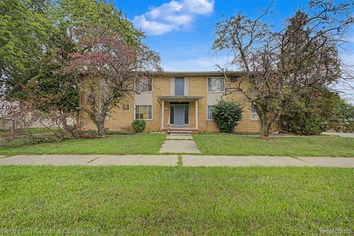 29425 W Jefferson Avenue, Gibraltar, MI, 48173 | Card Image