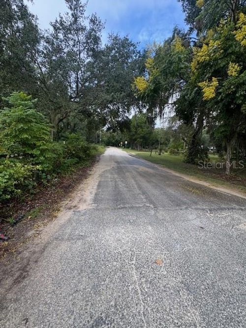 104 Floradandy Rd, Hawthorne, FL, 32640-5727 | Card Image