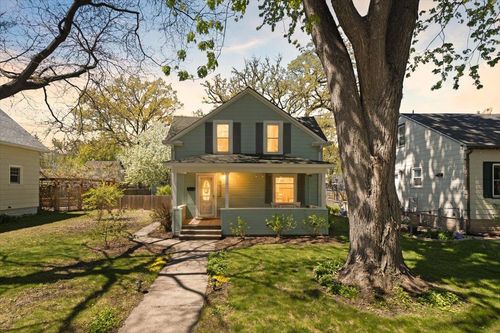 3322 39th Ave S, Minneapolis, MN, 55406-2214 | Card Image