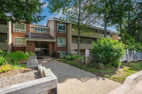 1 - 41 Moirs Mill Rd, Condo with 1 bedrooms, 1 bathrooms and null parking in Bedford NS | Card Image