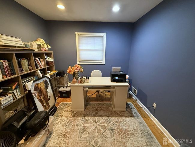 420 Seneca Ave, House other with 4 bedrooms, 2 bathrooms and null parking in Middlesex NJ | Image 10