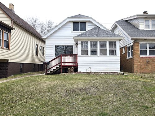 5207 S Lake Dr, Cudahy, WI, 53110-2013 | Card Image