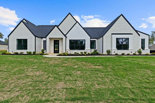 230 Cottonwood, Longview, TX, 75605 | Card Image