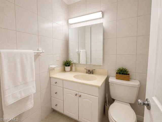 Residential in FORT MYERS 4