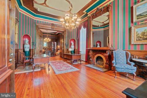 15-1120 Saint Paul St, BALTIMORE, MD, 21202-2618 | Card Image