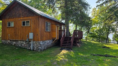 Cabin 8 Bowstring Shores, Deer River, MN, 56636 | Card Image