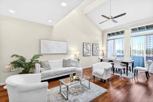 214-22330 E Homestead Rd, Cupertino, CA, 95014 | Card Image