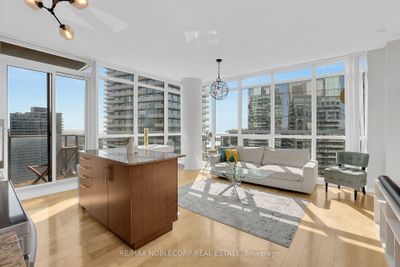 4407 - 55 Bremner Blvd, Condo with 2 bedrooms, 2 bathrooms and 1 parking in Toronto ON | Image 1