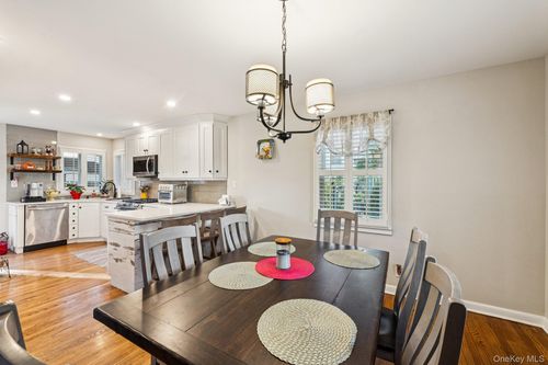 219 1st St, E Northport, NY, 11731-3510 | Card Image