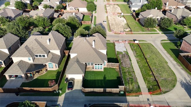 View of property location with nearby suburban area | Image 34