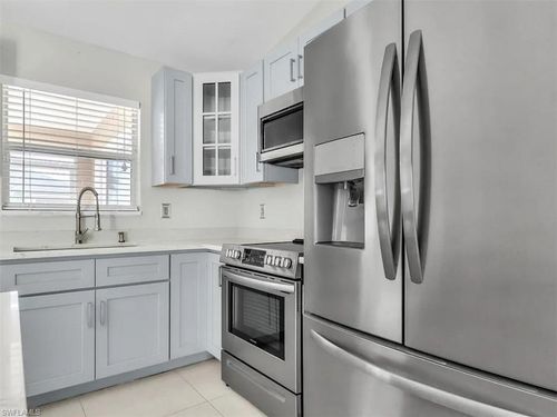 1526 Nw 21st Pl, Cape Coral, FL, 33993-2930 | Card Image