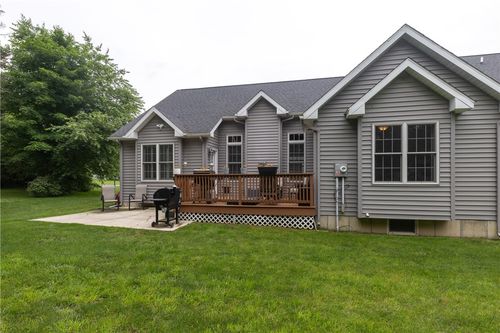 405 Greystone Dr, Horseheads, NY, 14845-9209 | Card Image