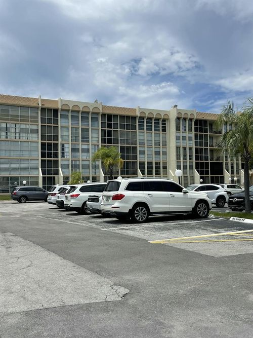 306-801 Three Islands Blvd, Hallandale Beach, FL, 33009-7808 | Card Image