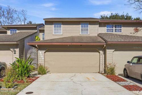 10155 Brookwood Forest Blvd, Jacksonville, FL, 32225-9064 | Card Image